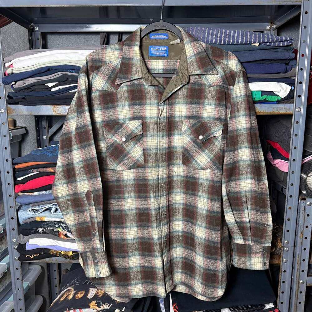 Vintage Pendleton western 100% wool Made in USA size large
